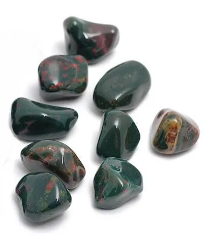 Heliotrop krystall også kalt Dragonstone og blodsten gir deg trygghet! Les gjerne mer i nettbutikken vår, www.engleshop.no