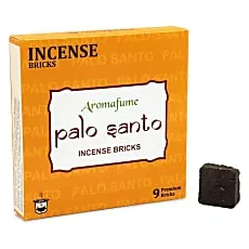 Palo Santo røkelsebriketter, giftfri og etterlater seg ingen aske. Laget av eteriske oljer. Dufter appelsin og citrus fra Bergamot.
