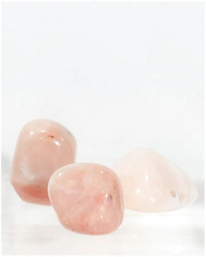 Rosa opal setter deg i kontakt med din livsmisjon og du finner tilbake gleden ved å leve!  les mer i vår nettbutikk www.engleshop.no