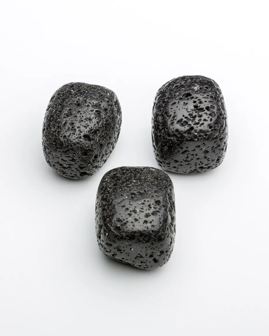 Lava. Lavastenen gir en beroligende og jordende energi.